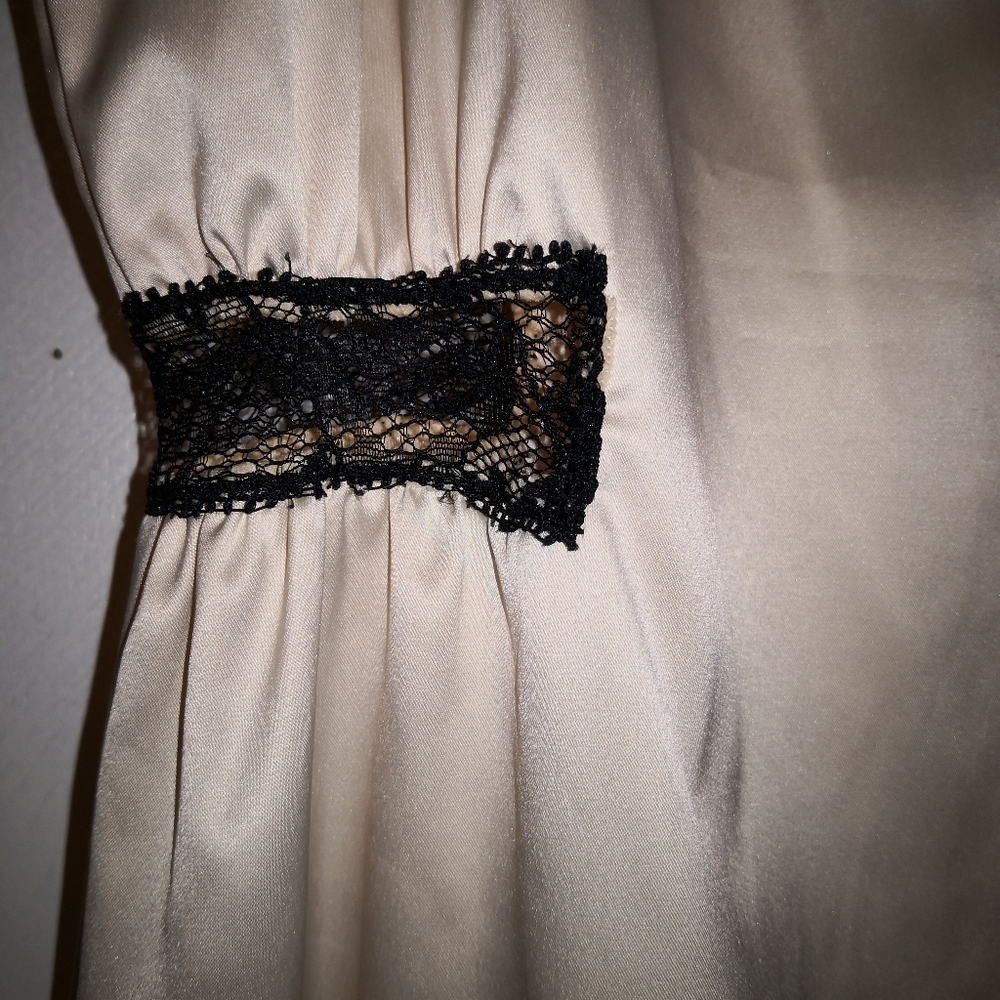 SALE D&G Camisole - Picture 2 of 8